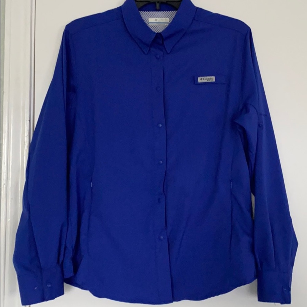 women’s Columbia PFG shirt